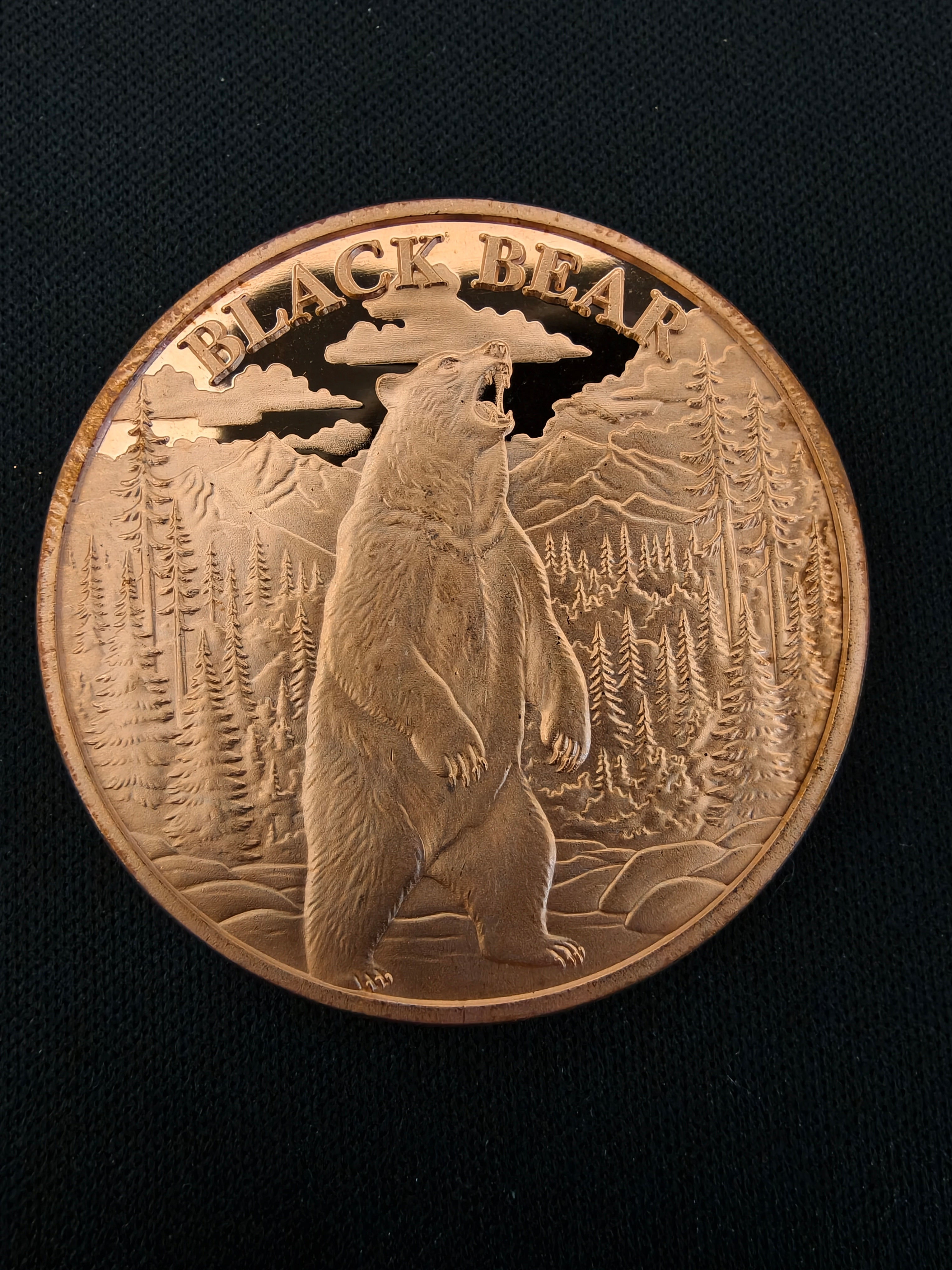Black Bear 1oz .999 Fine Copper Round – Hunting Series | Maple Leaf Mint